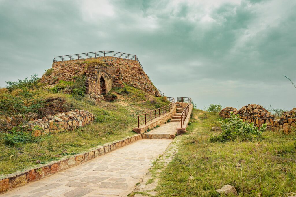 History and travel places of Purana Qila in Hindi 2 pexels shivanshu bhardwaj 334691890 16339342