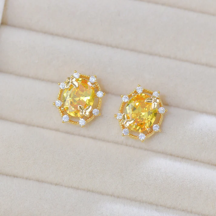 sunshine-butterfly-stud-earrings-gold-plated-abbott-atelier-1536737